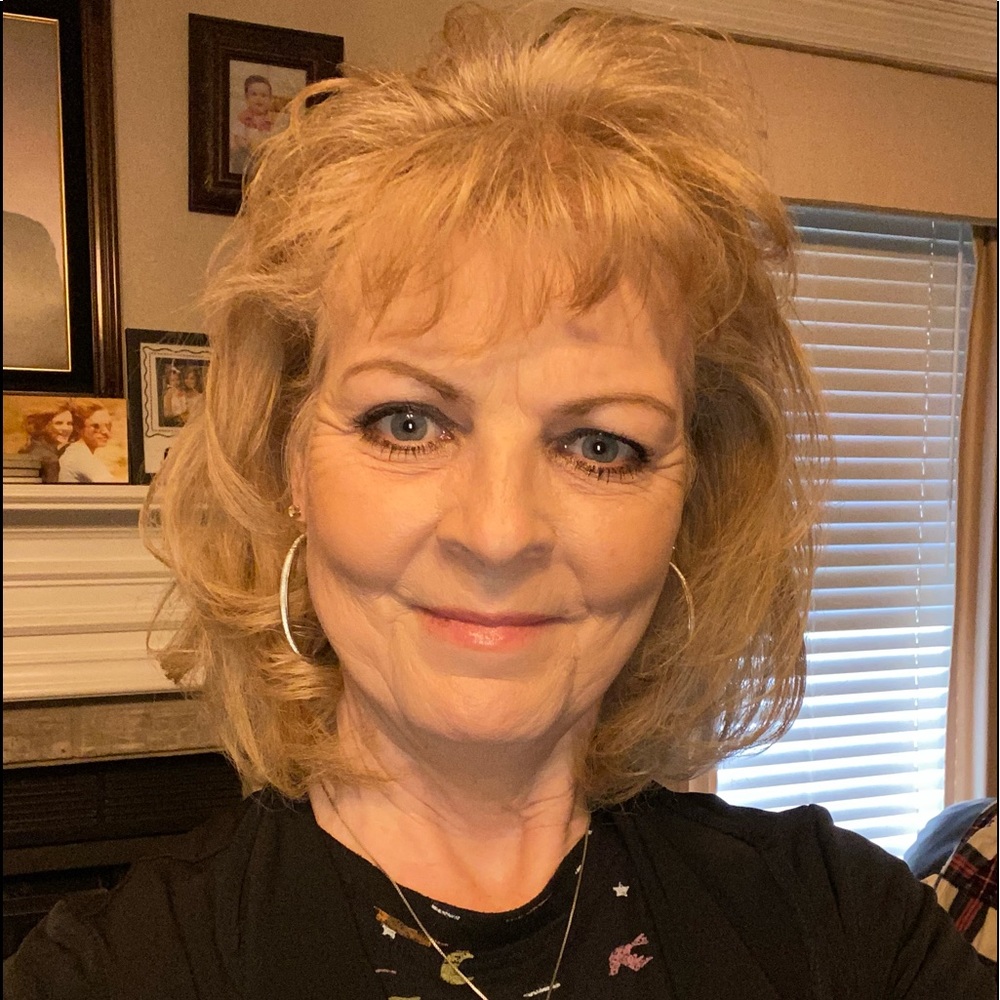 Meet your Posher, Jackie